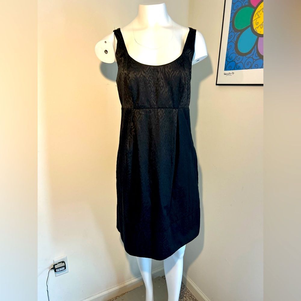 White House Black Market Black Sleeveless Dress Size 10